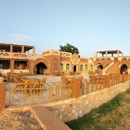 Eskaleh Eco-Lodge Абу Симбел Екстериор снимка